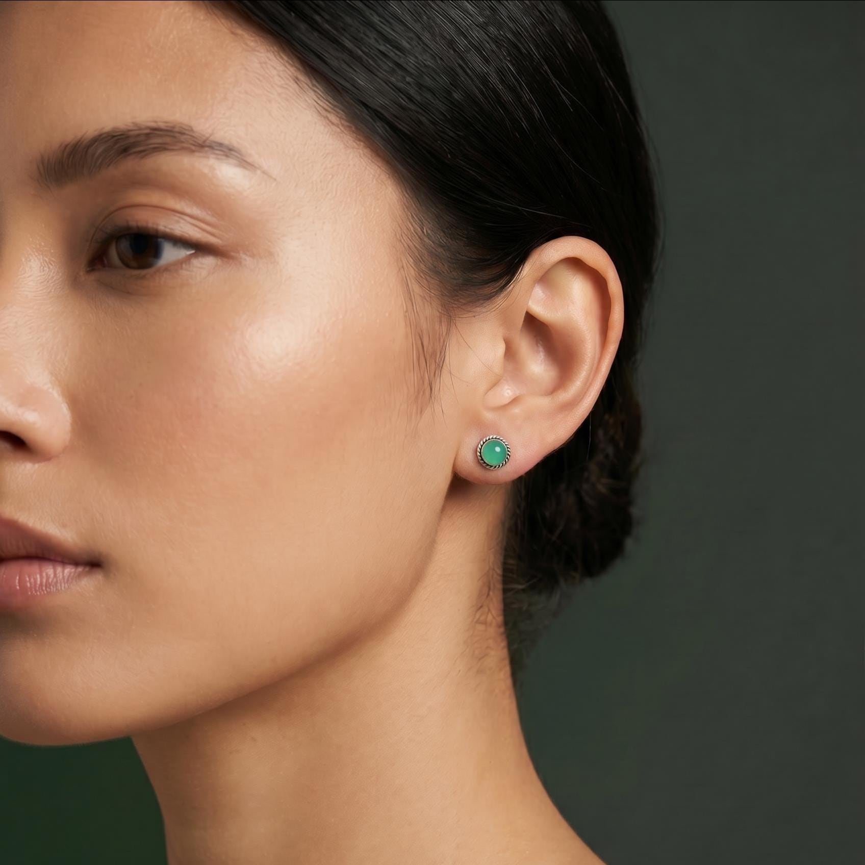 Chrysoprase Posts - Chrysoprase Traditional Posts - .925 Sterling Silver - Silversmith - Chrysoprase Studs