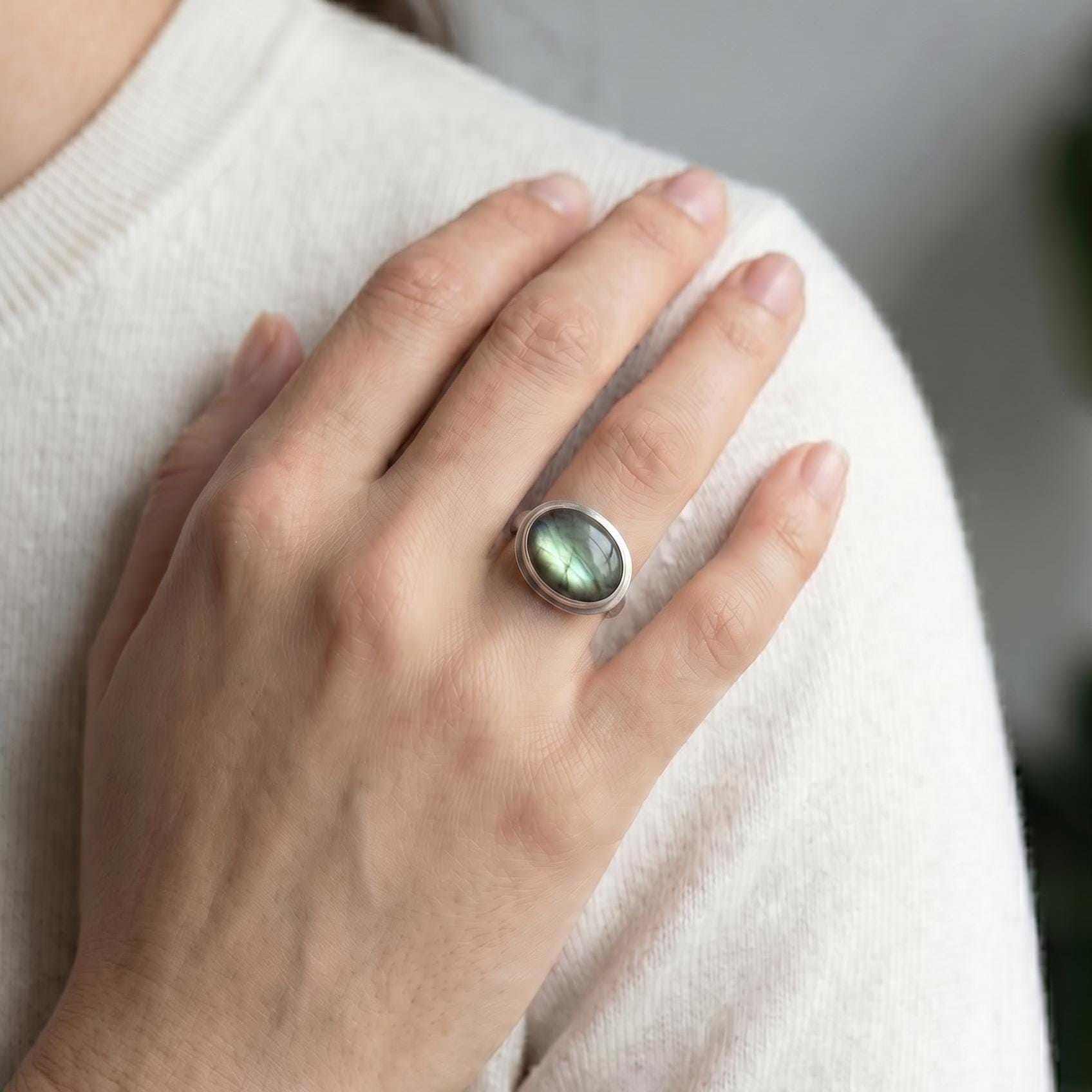 Flashy Labradorite Ring – Sterling Silver Oval, Silversmith Jewelry