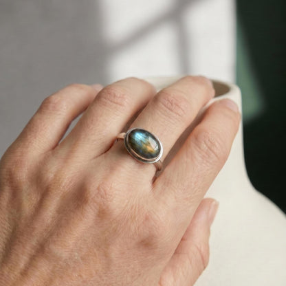 Flashy Labradorite Ring – Sterling Silver Oval, Silversmith Jewelry