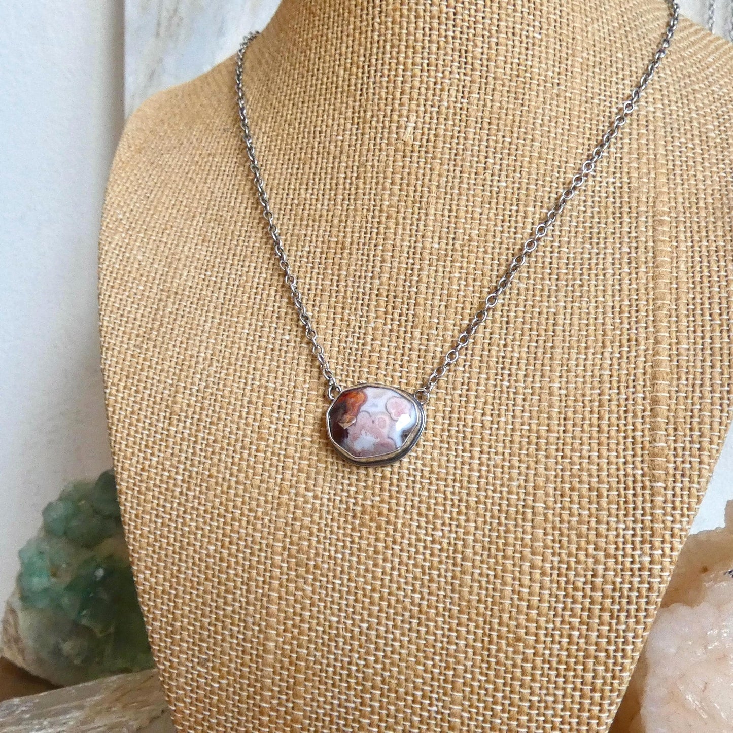Laguna Lace Agate Necklace - East-West Pendant - Sterling Silver