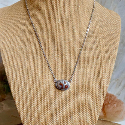 Laguna Lace Agate East-West Pendant – Sterling Silver