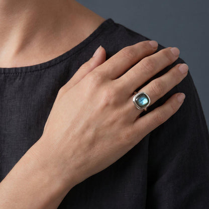 Labradorite Square Ring | Sterling Silver