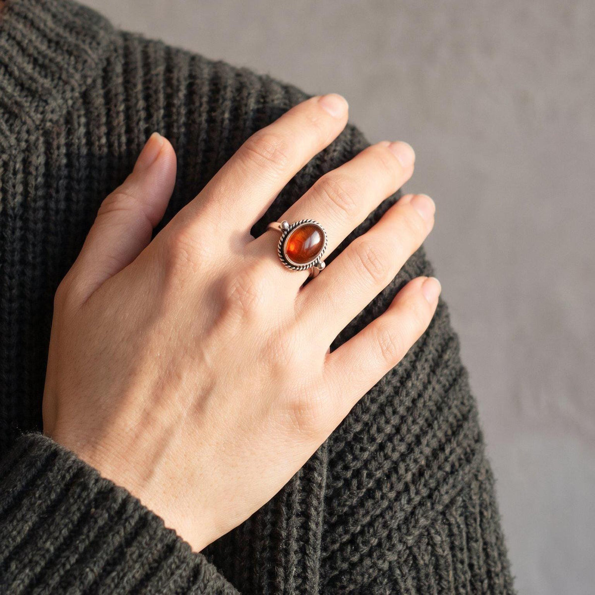Hessonite Garnet Lasso Ring | Sterling Silver