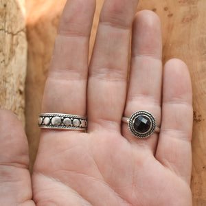 Lasso Ring - Rose Cut Black Onyx Ring -  Dainty Silversmith Ring - Faceted Black Onyx Stacking Ring