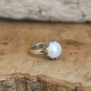 Magestic Pearl Ring - Freshwater Pearl Ring - .925 Sterling Silver - Silversmith Ring