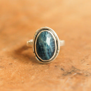 Ready to Ship - Chunky Apatite Boho Ring - Size 7.5 - .925 Sterling Silver - Apatite Silversmith Ring