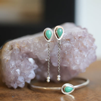 Chrysoprase Posts Pearl Dangles - Chain Drops with pearls - .925 Sterling Silver - Silversmith