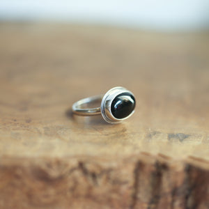 Black Onyx Ring - Silversmith Ring - East West Black Agate Oval Ring - Silversmith