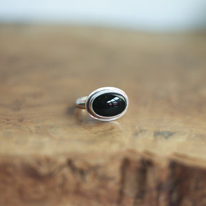 Black Onyx Ring - Silversmith Ring - East West Black Agate Oval Ring - Silversmith